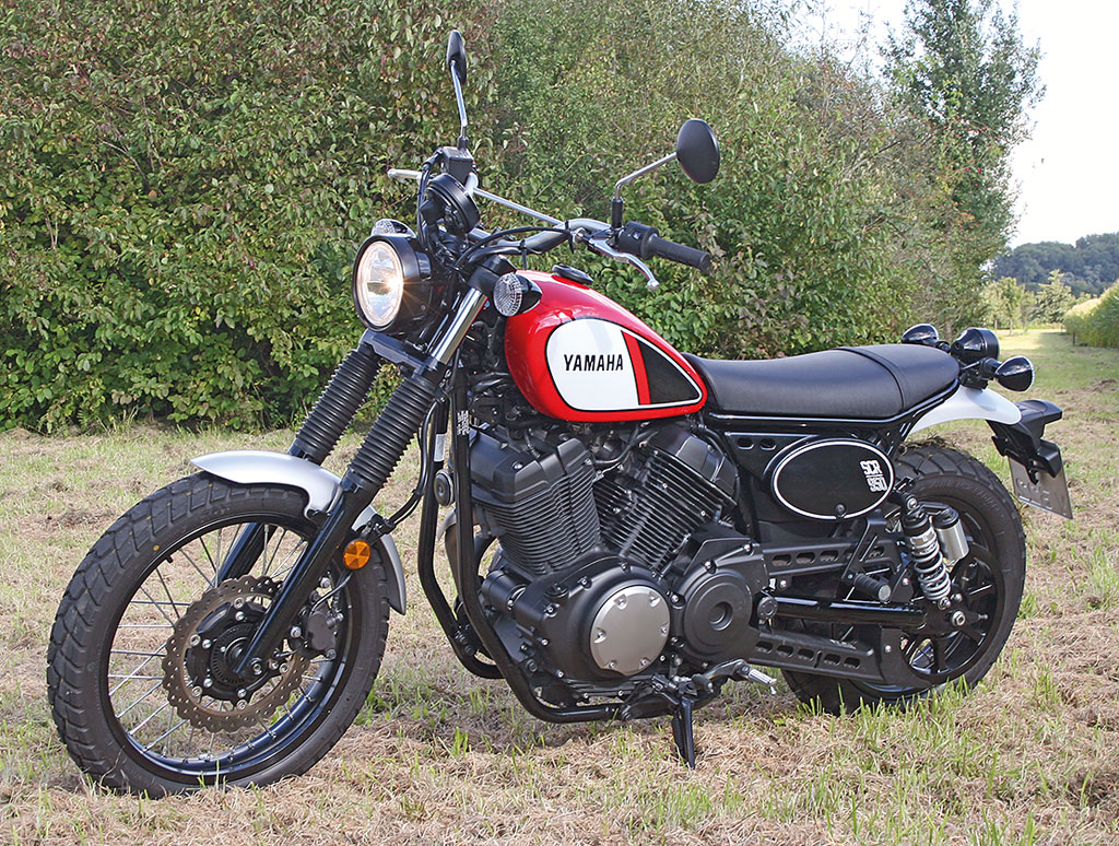 Yamaha SCR 950, Modell 2018, links