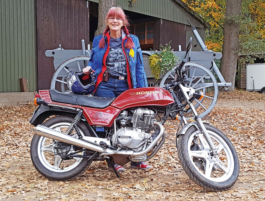 Endlich mit dem eigenen Motorrad Fahren - Honda CB 250 N