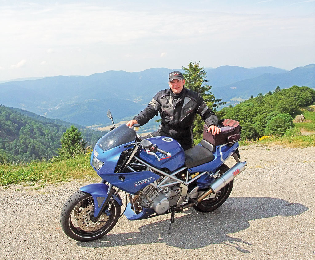 Yamaha TRX 850 Yamaha TRX 850