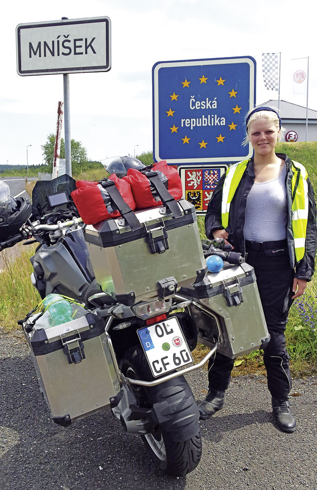 Der Grenzübergang in Mníšek