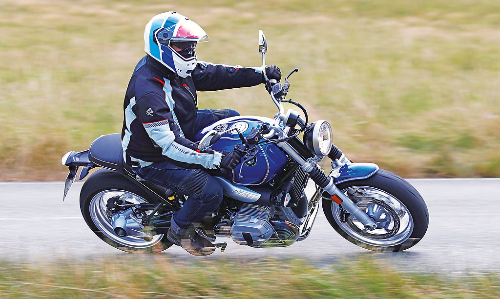 Landstraßen-Fahrspaß pur: BMW R nineT /5