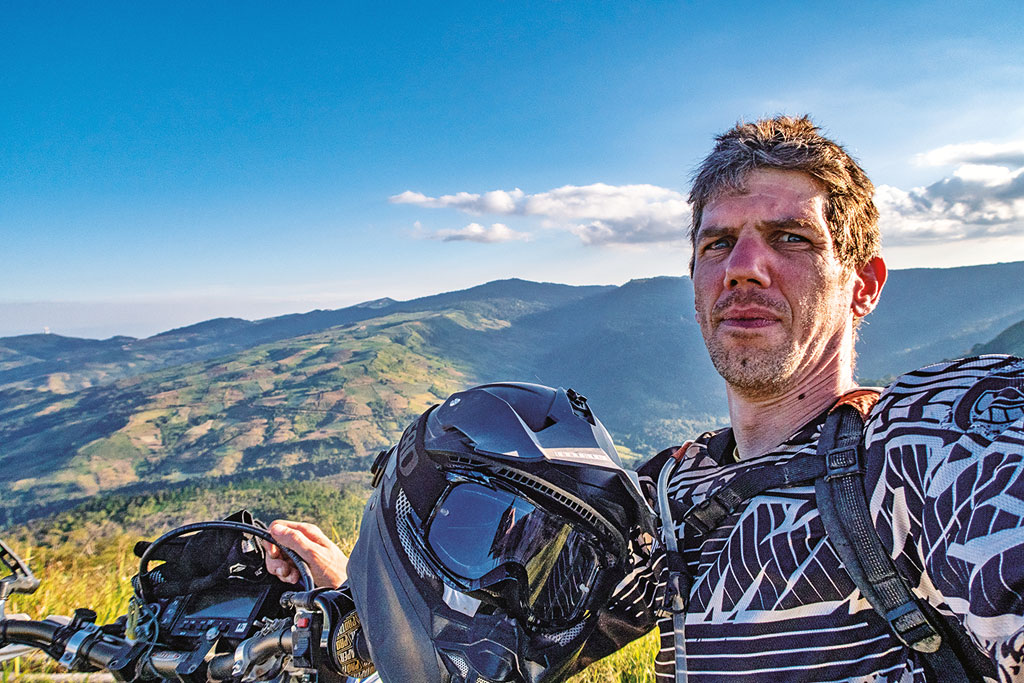 Ernie Trölf - Endurowandern in Thailand