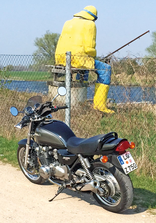 Bestes Kennzeichen - Lieber Grüße von der Kawasaki Zephyr 750