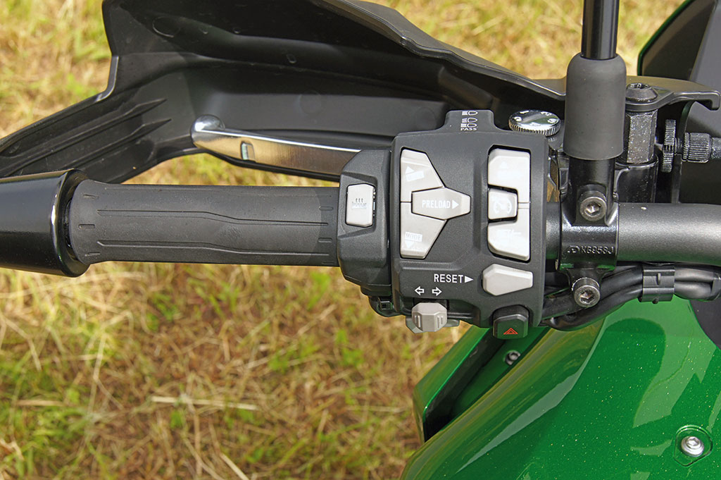 Armatur links - Kawasaki Versys 1000 SE, Modell 2019