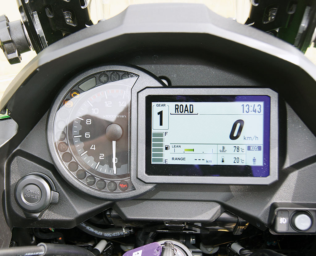 Cockpit - Kawasaki Versys 1000 SE, Modell 2019