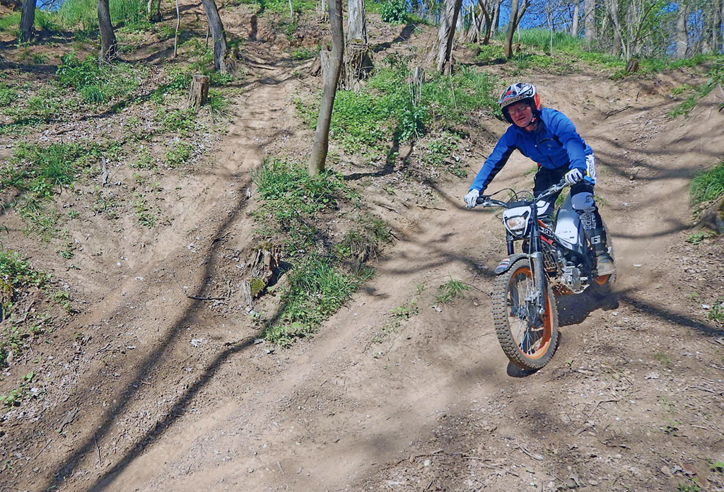 Training im Trial park mit abgespeckter 4Ride