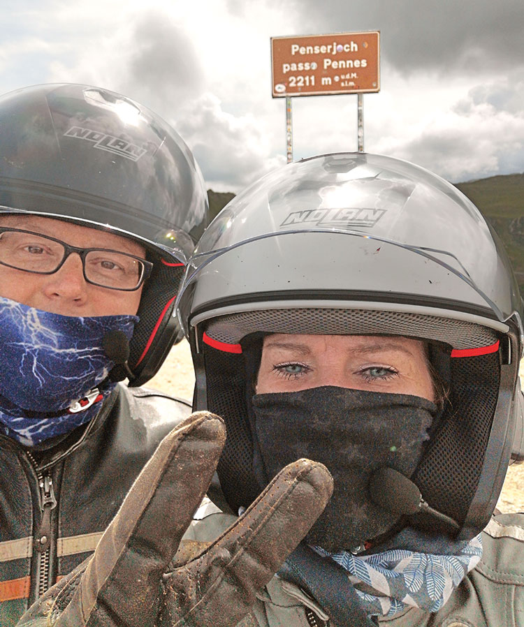 Mit dem Motorrad auf dem Penserjoch