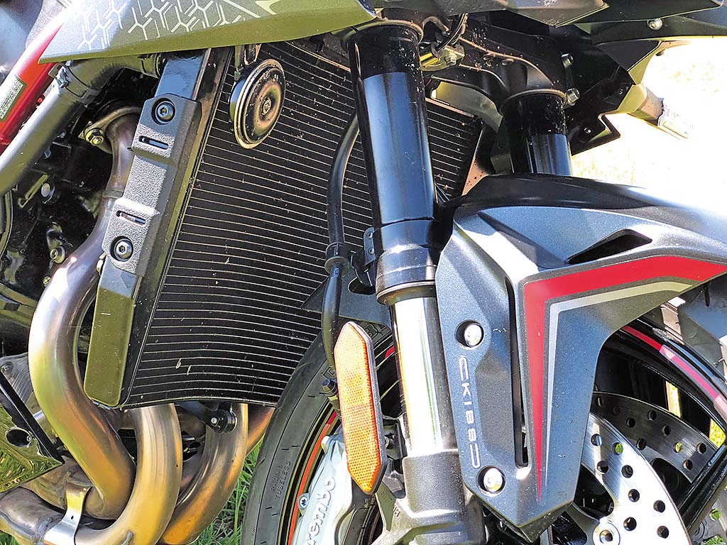 Der Kühler der Kawasaki Z H2, Modell 2020