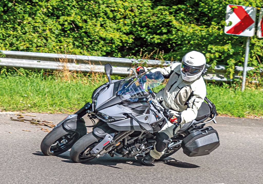Mit dem Yamaha Niken GT im Rheingau auf Tour Mit dem Yamaha Niken GT im Rheingau auf Tour