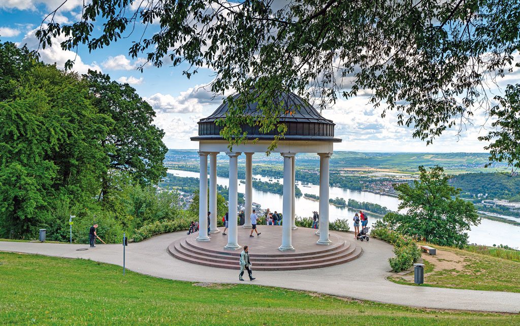 Der Pavillion am Niederwalddenkmal Der Pavillion am Niederwalddenkmal