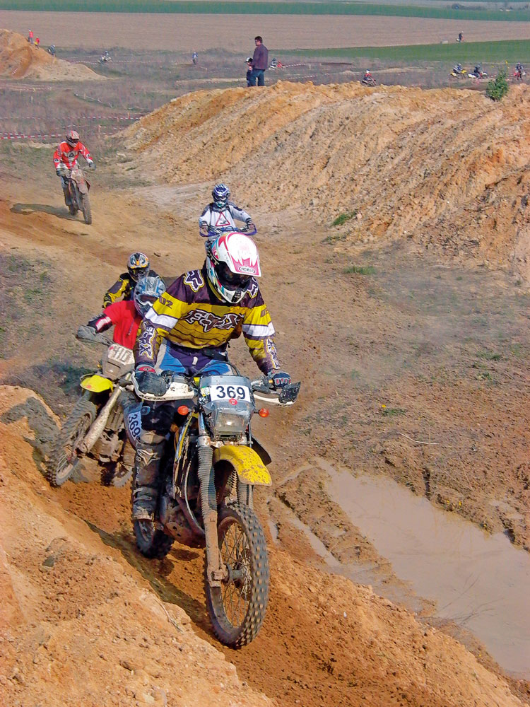 Viel Spaß bei Hobby-Endurowettbewerben Viel Spaß bei Hobby-Endurowettbewerben