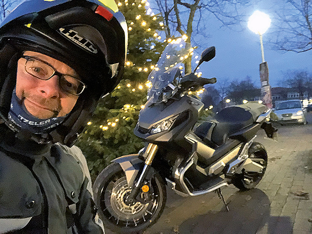 Kradblatt mit Honda X-ADV zu Weihnachten Kradblatt mit Honda X-ADV zu Weihnachten