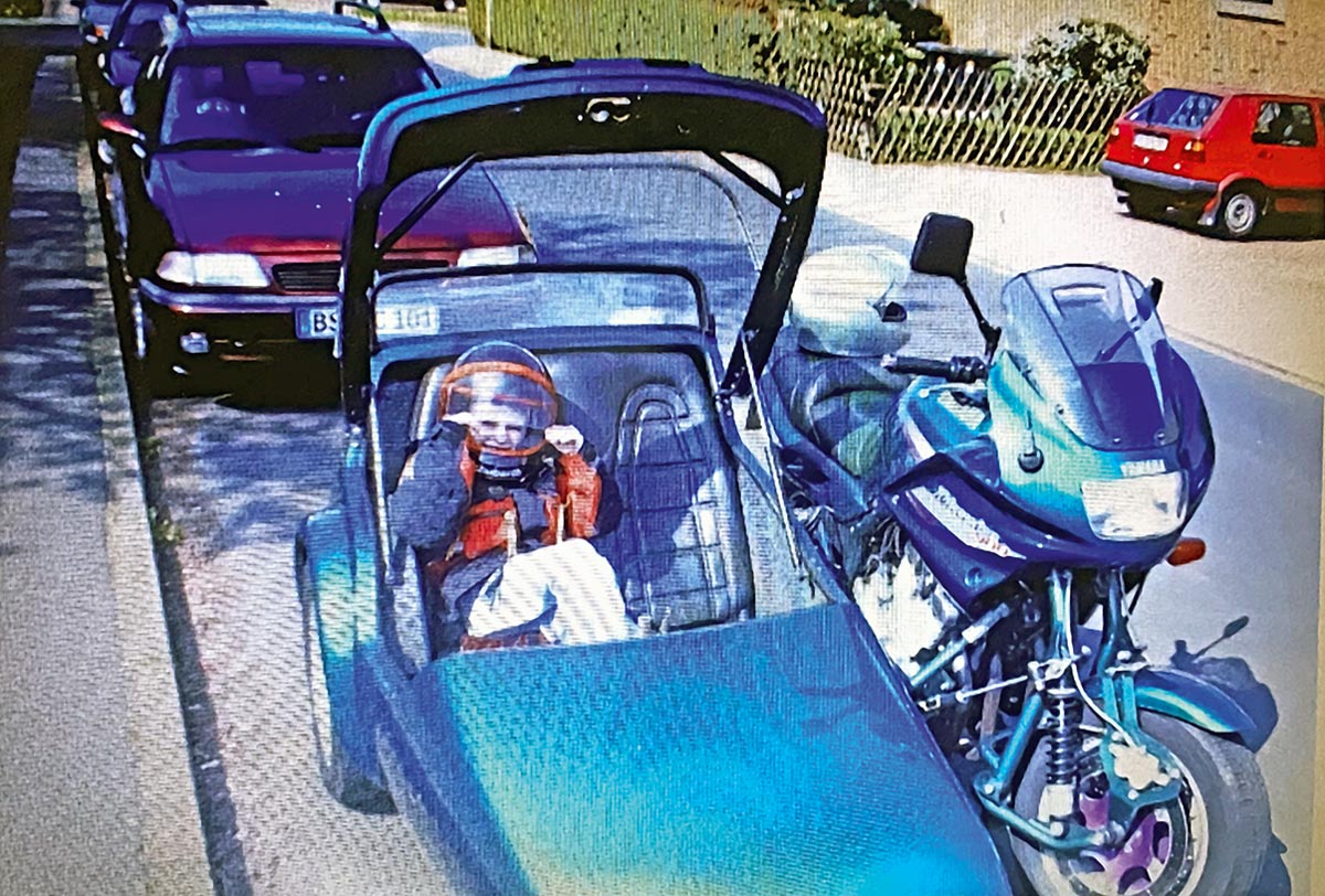 Angefixt - mit 3 Jahren im Gespann Angefixt - mit 3 Jahren im Gespann