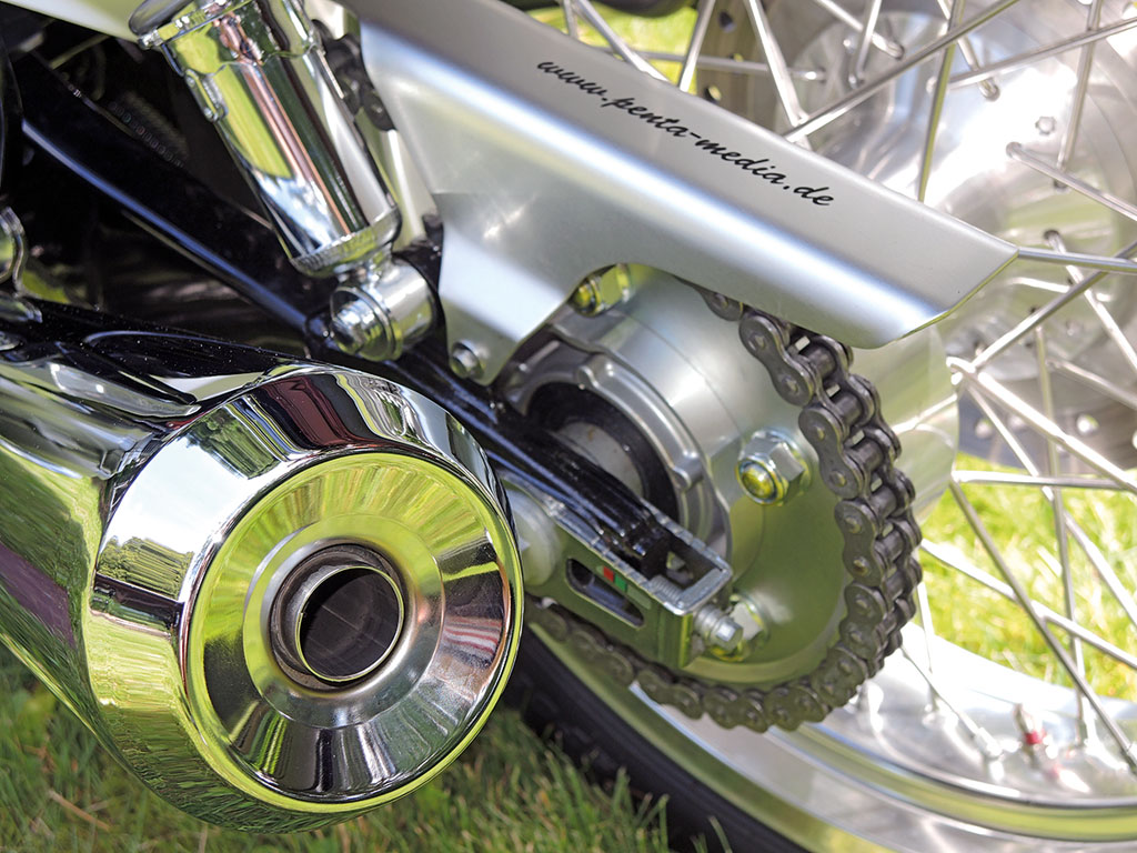 Honda CB 1100 EX - Einfache Kettenspanner