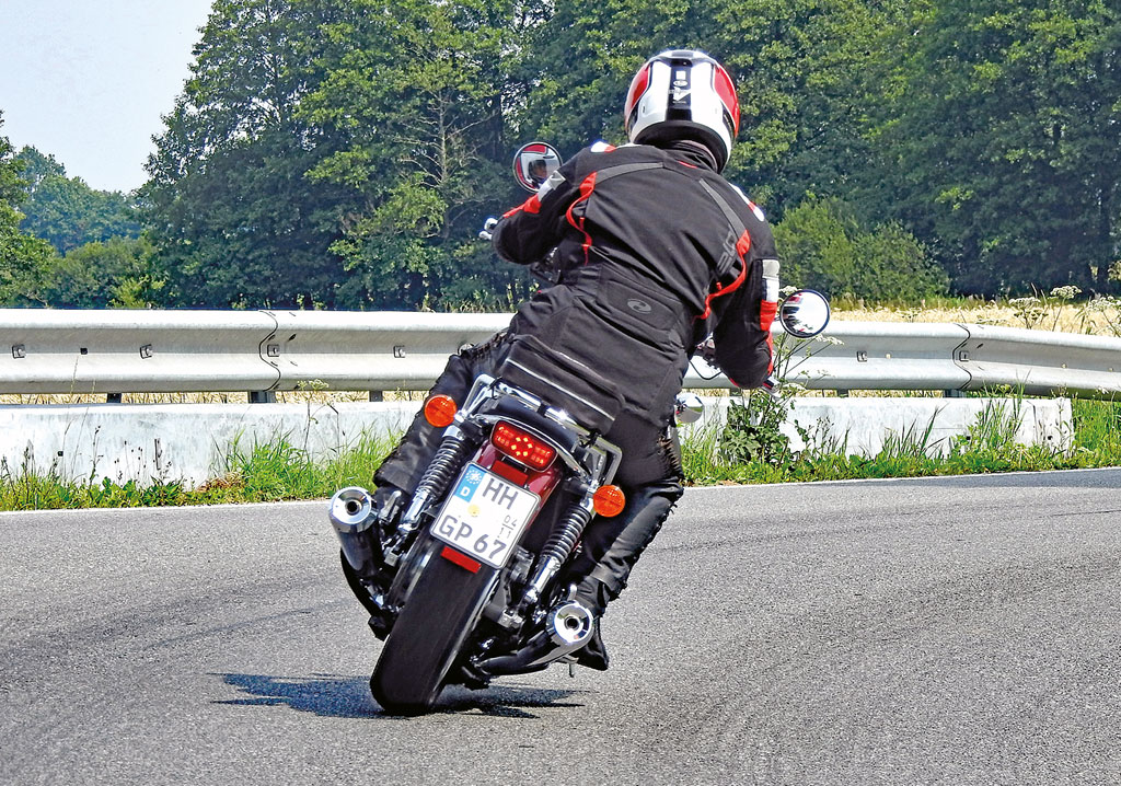 Honda CB 1100 EX - Heckansicht