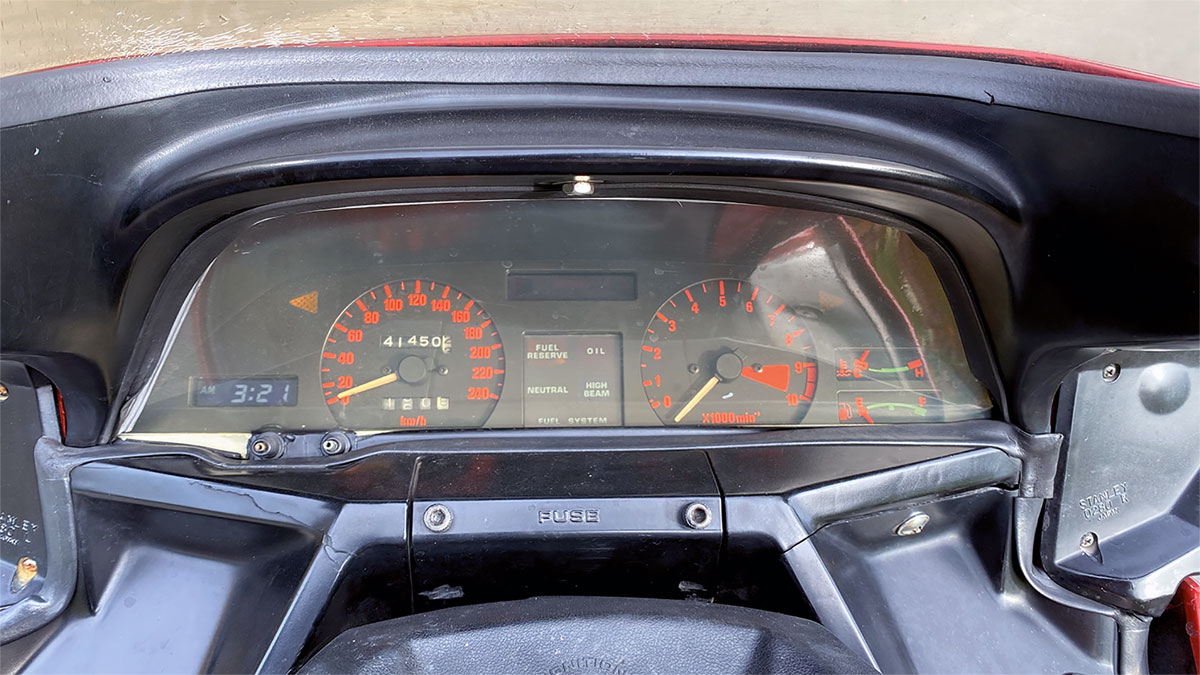 Cockpit wie beim Auto - Honda CX 500 Turbo, Bj. 1982 Cockpit wie beim Auto - Honda CX 500 Turbo, Bj. 1982