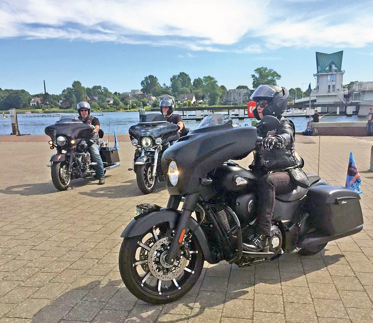 Indian Chieftain Dark Horse, ein cooler Bagger