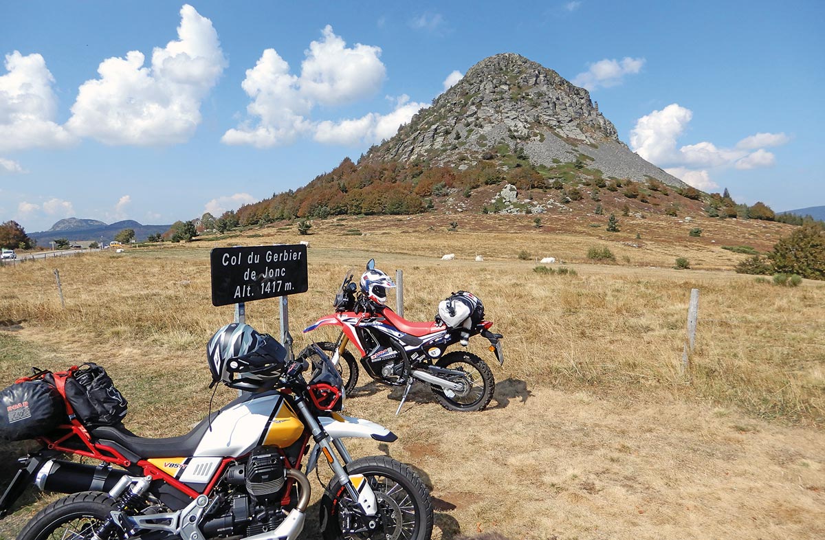 Der Mont Gerbier, eine der höchsten Erhebungen im südöstlichen Zentralmassiv. An seinen Hängen entspringt die Loire.