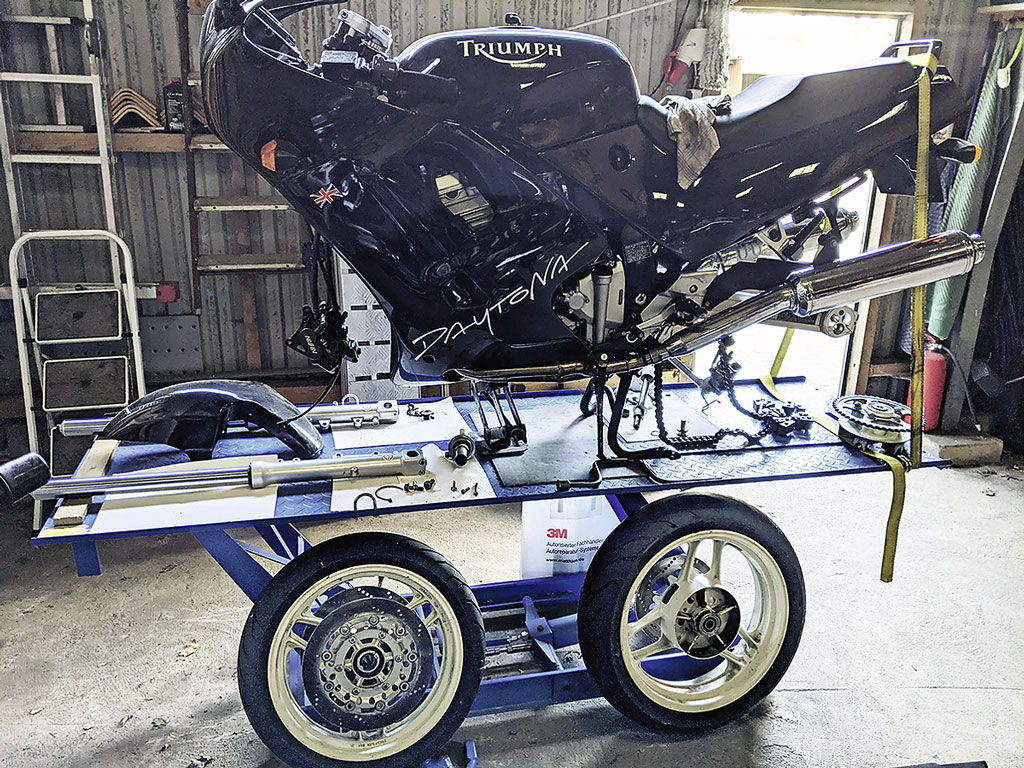 Neue Reifen für die Triumph Daytona