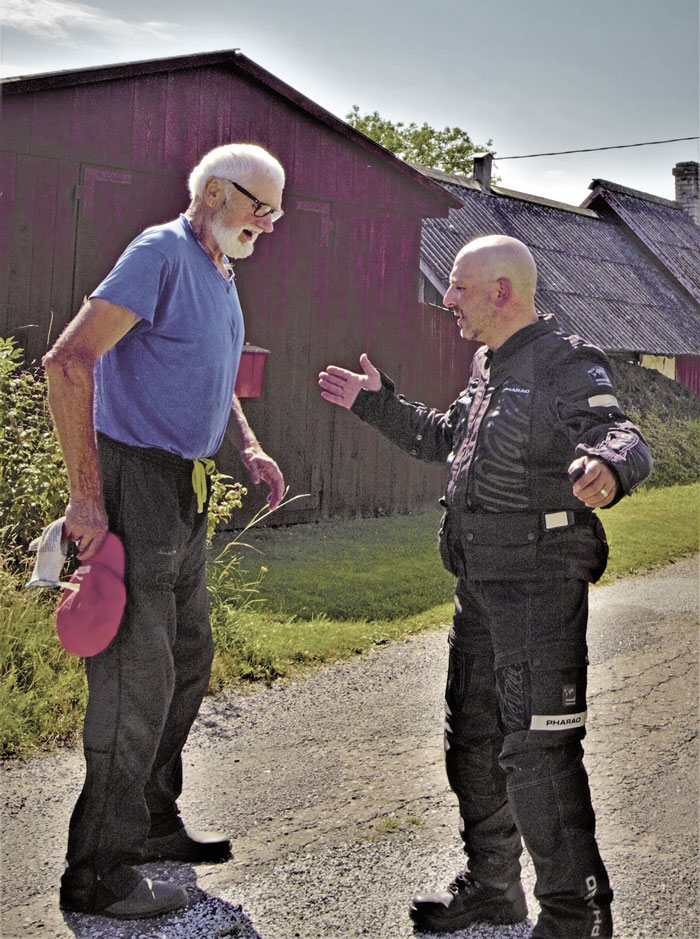 Begegnungen - Motorradreise ins Baltikum Begegnungen - Motorradreise ins Baltikum