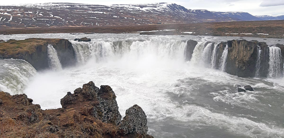 Motorradreise Island mit BMW R27 Gespann