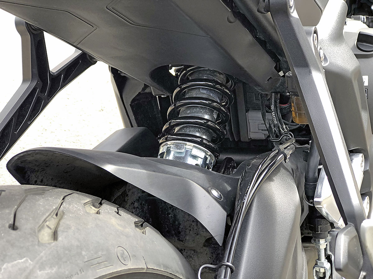 Federbein der Triumph Trident 660, Modell 2021 Federbein der Triumph Trident 660, Modell 2021