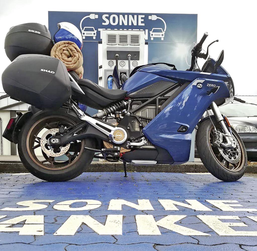 Fahren mit der Kraft der Sonne Fahren mit der Kraft der Sonne