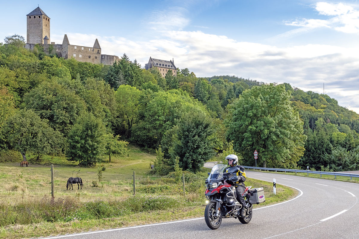 Motorradtour Saar-Nahe-Bergland - Burg Lichtenstein Motorradtour Saar-Nahe-Bergland - Burg Lichtenstein
