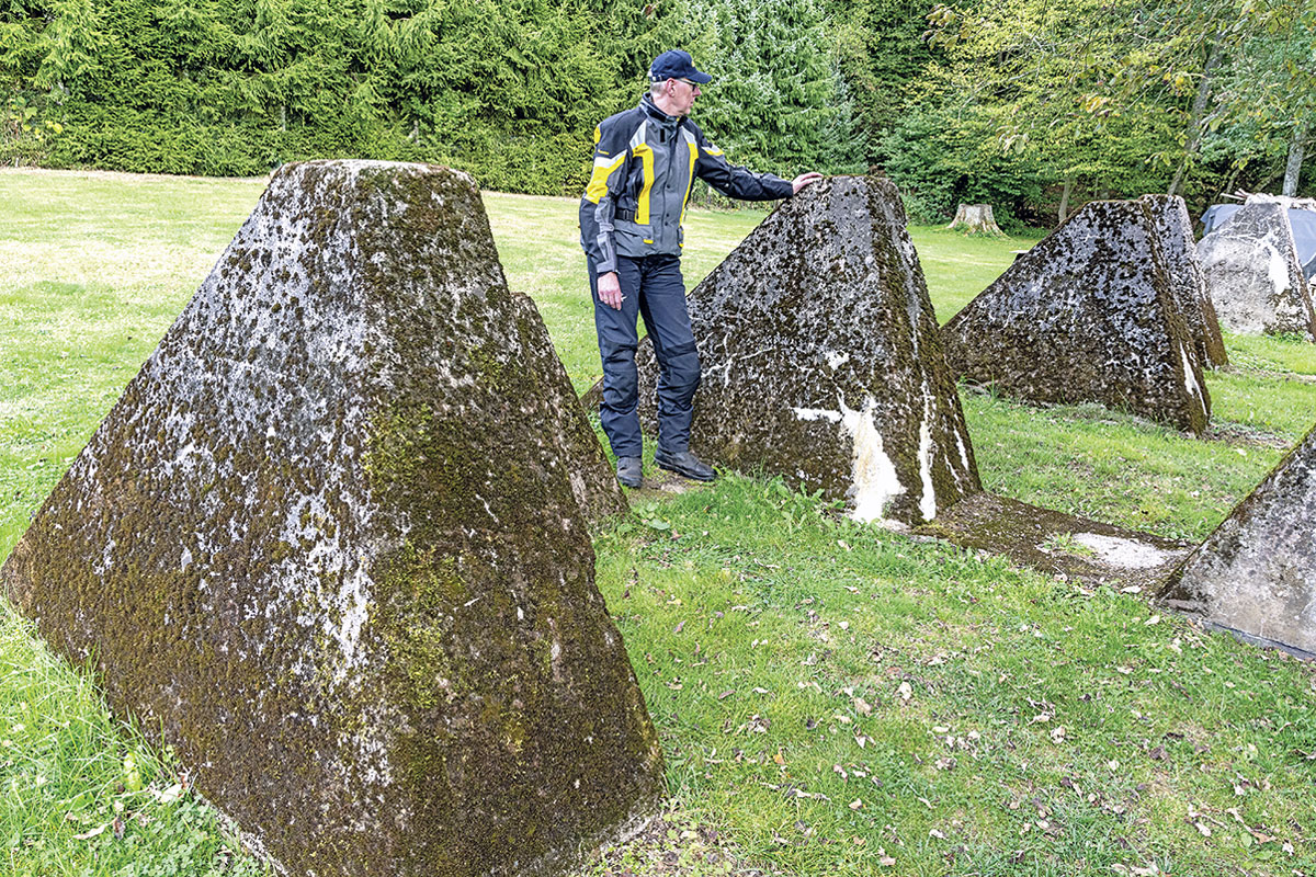 Motorradtour Saar-Nahe-Bergland - Panzersperren am Westwall Motorradtour Saar-Nahe-Bergland - Panzersperren am Westwall