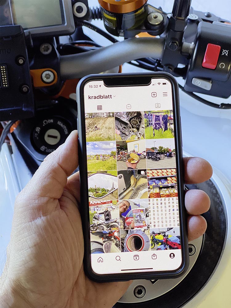 Auch Instagram kann warten - Digitale Freiheit beim Motorradfahren Auch Instagram kann warten - Digitale Freiheit beim Motorradfahren