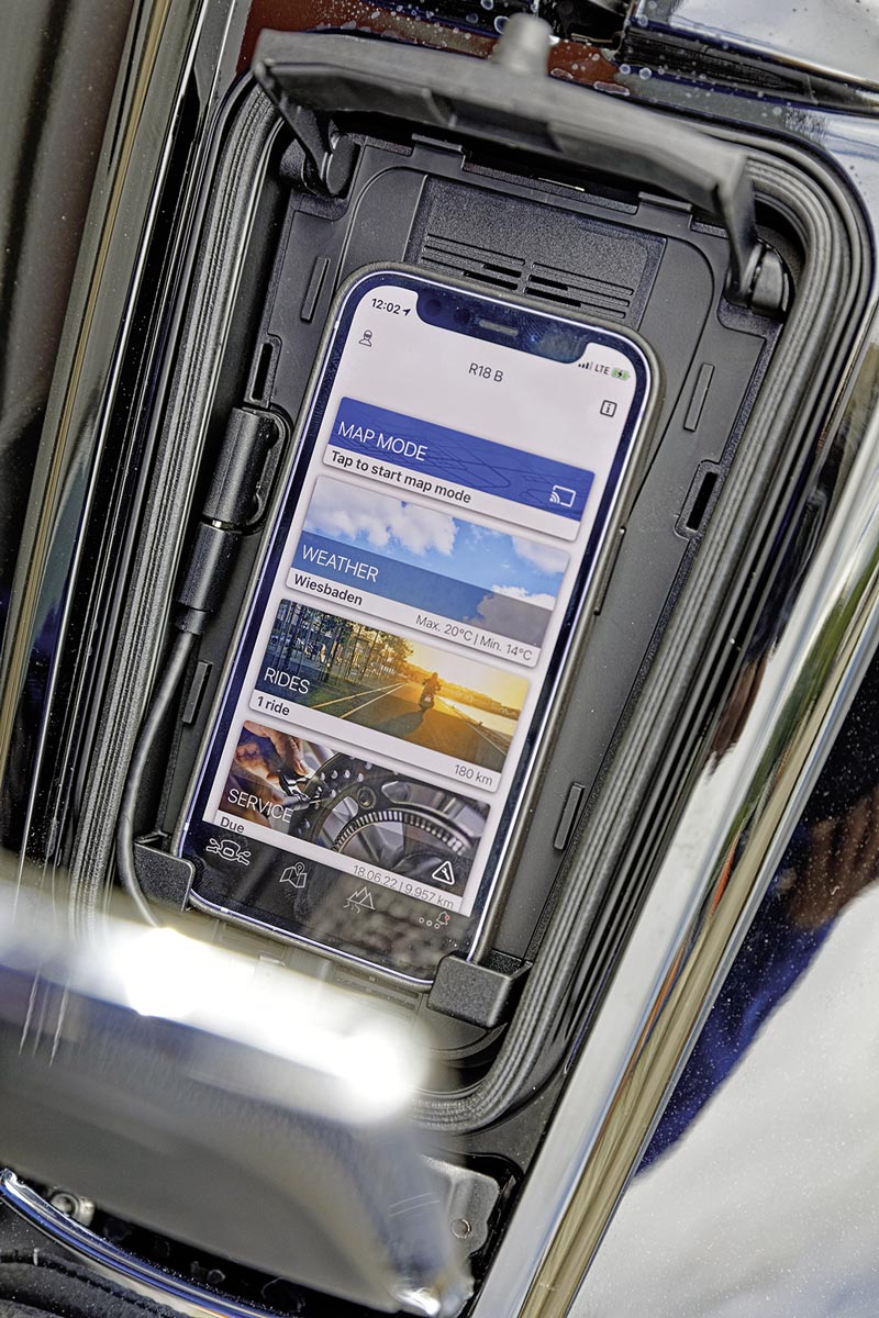 BMW R 18 B: Integration von Smartphones BMW R 18 B: Integration von Smartphones
