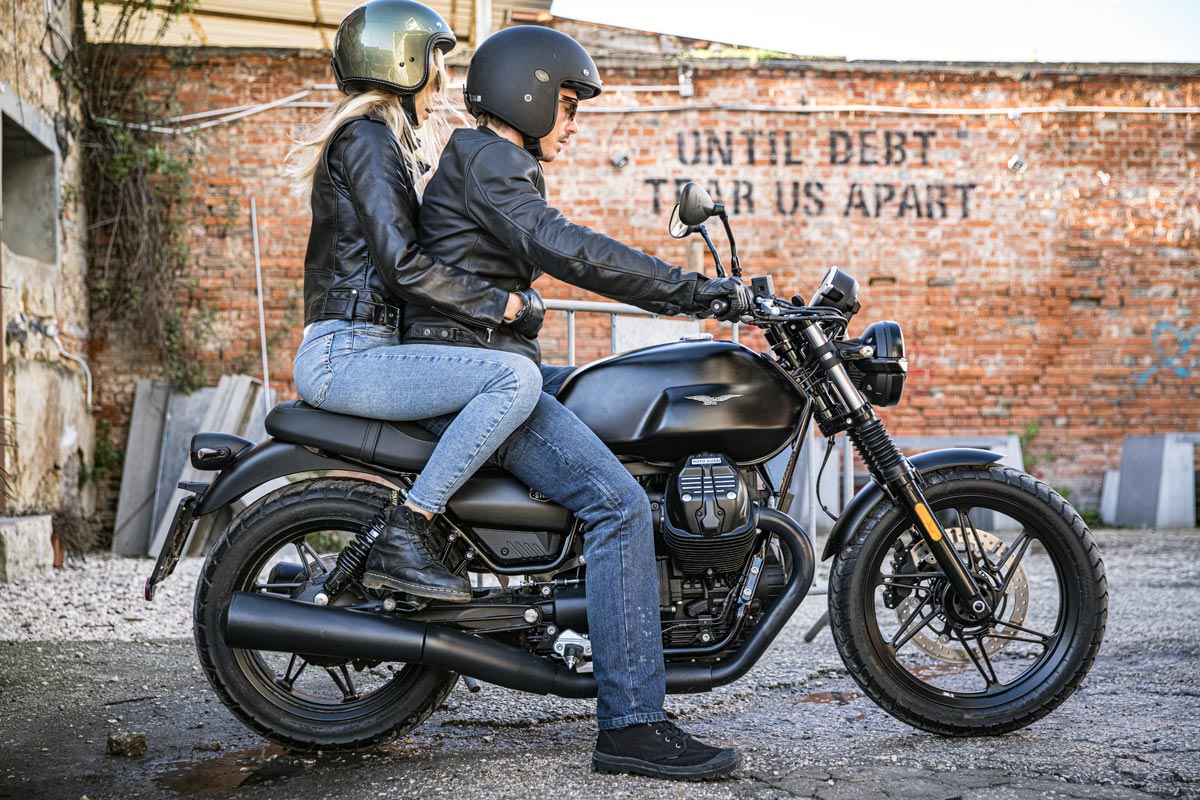 Moto Guzzi V7 Stone - cruisen auch zu zweit Moto Guzzi V7 Stone - cruisen auch zu zweit