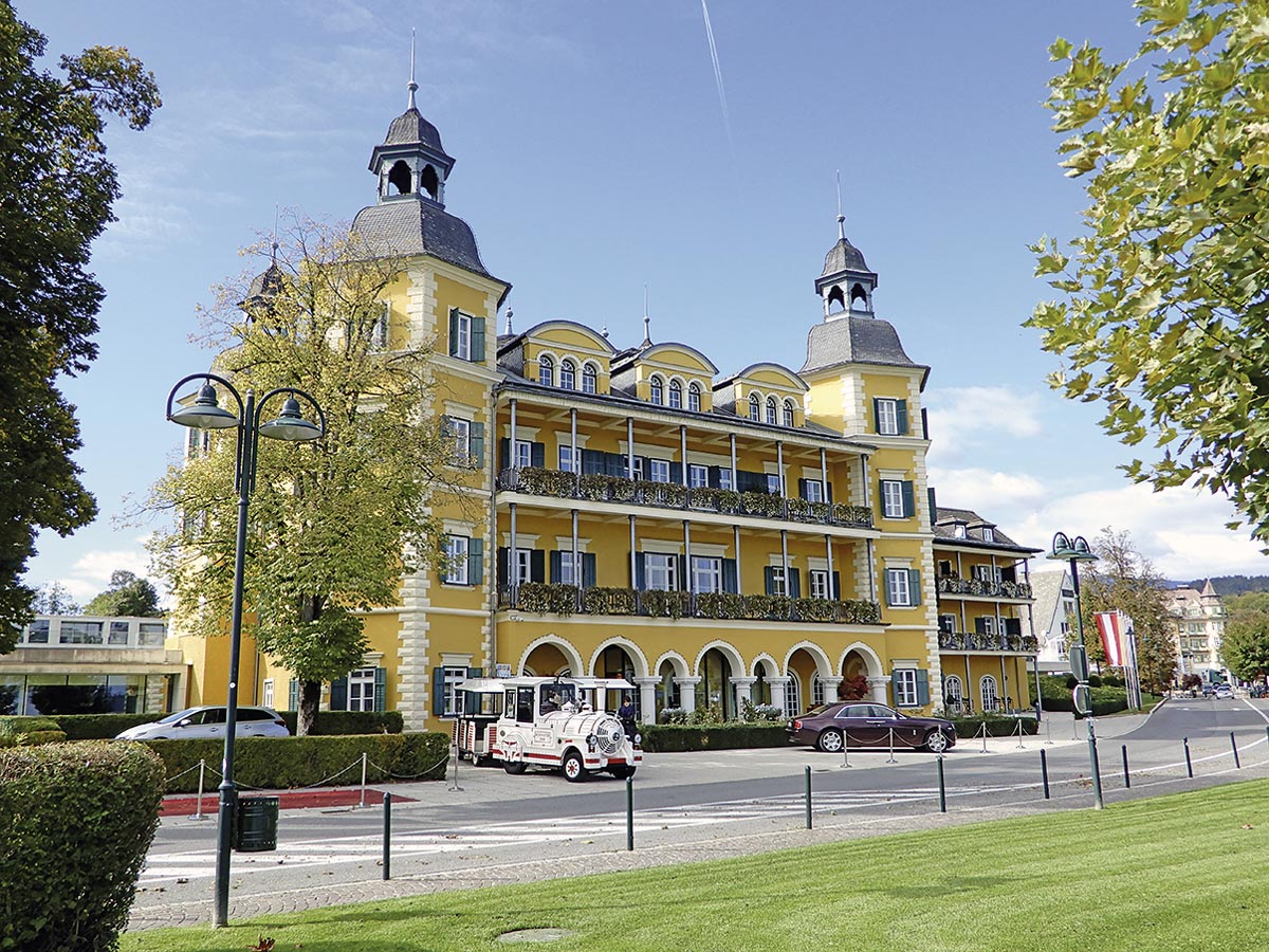Das aus dem Film bekannte "Schloss am Wörthersee"
