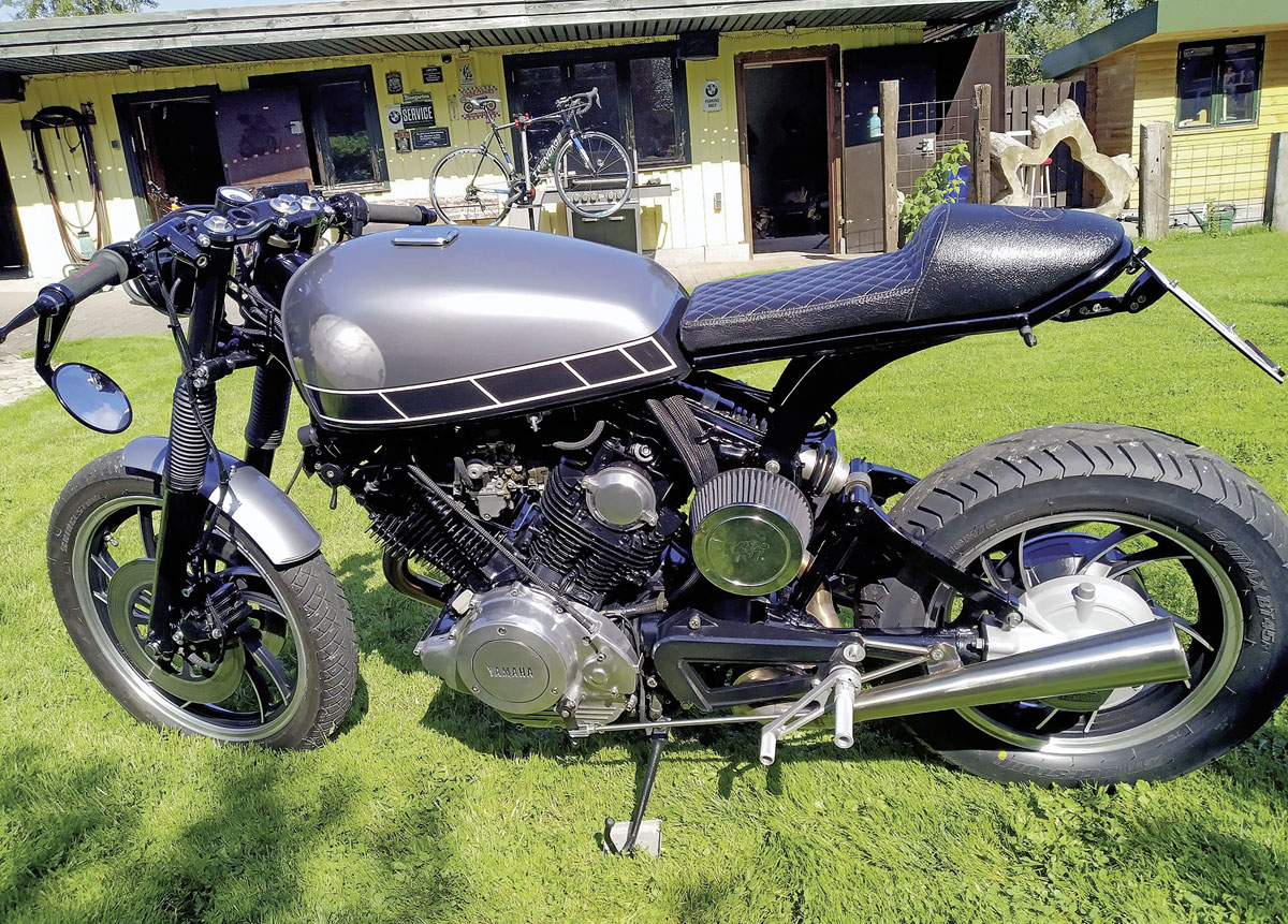 Yamaha XV 920 Café Racer