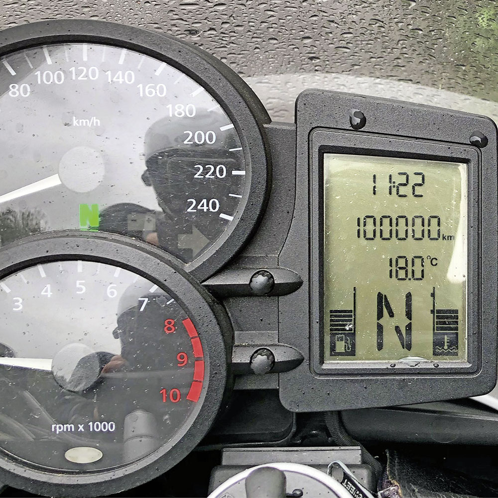 BMW R 1200 R - 100.000 km