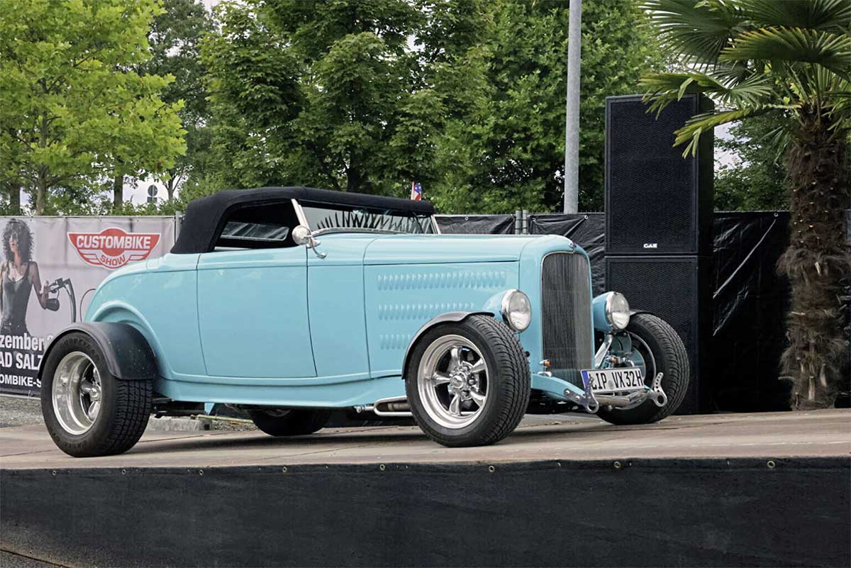 Sommer, Sonne, Cars & Bikes u.v.m. Sommer, Sonne, Cars & Bikes u.v.m.