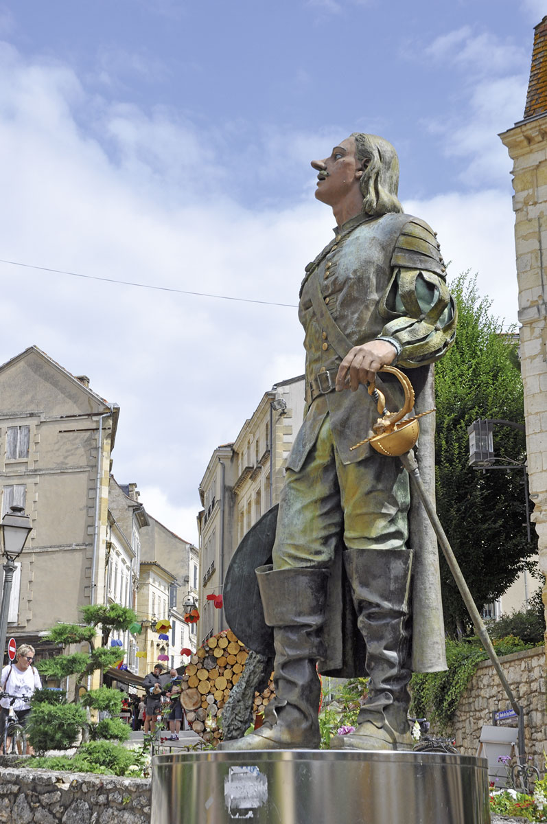Statue von Cyrano de Bergerac
