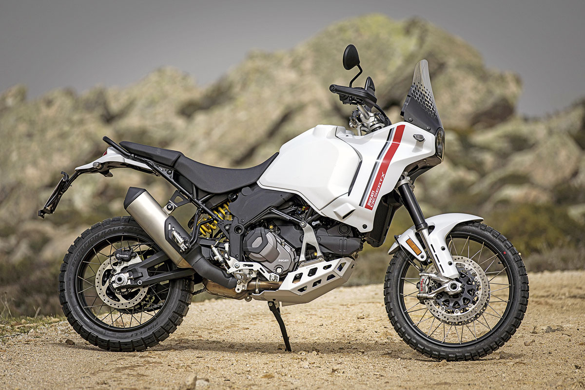 Die optische Anlehnung an die Cagiva Elefant ist unverkennbar Die optische Anlehnung an die Cagiva Elefant ist unverkennbar