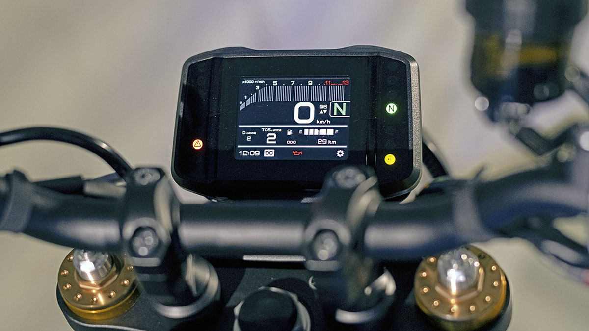 Modernes TFT-Display - Yamaha XSR 900 Modernes TFT-Display - Yamaha XSR 900