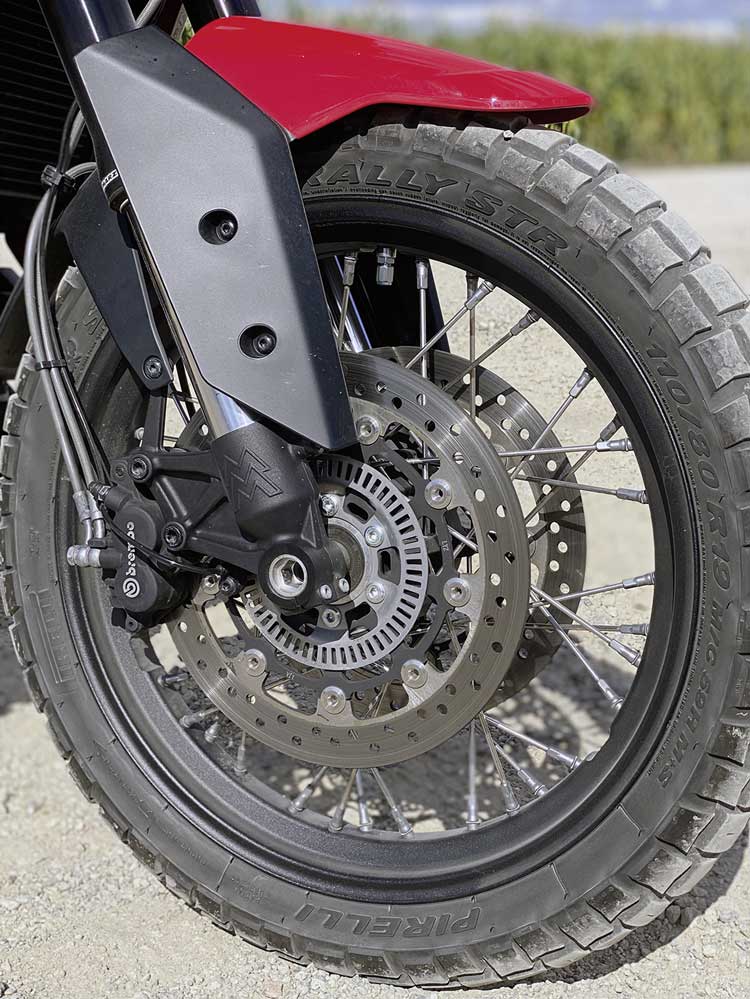 Brembo & Pirelli schaffen Vertrauen Brembo & Pirelli schaffen Vertrauen