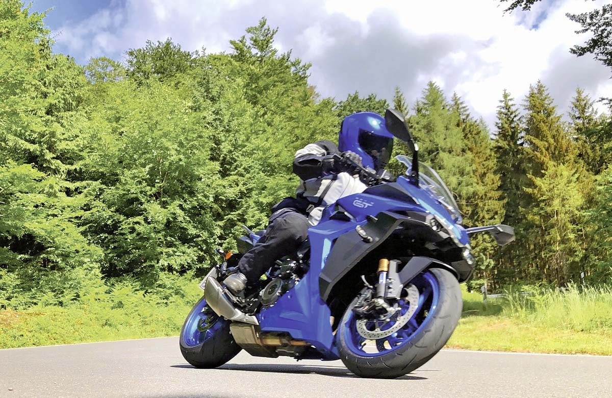 Suzuki GSX-S1000GT