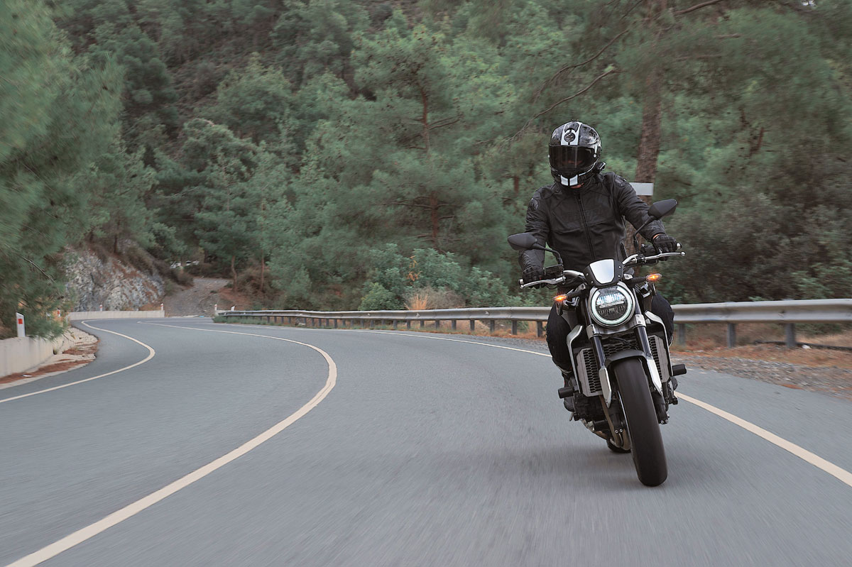 Basics fürs Bike - diese Ersatzteile sollten in keinem Motorrad-Haushalt fehlen Basics fürs Bike - diese Ersatzteile sollten in keinem Motorrad-Haushalt fehlen