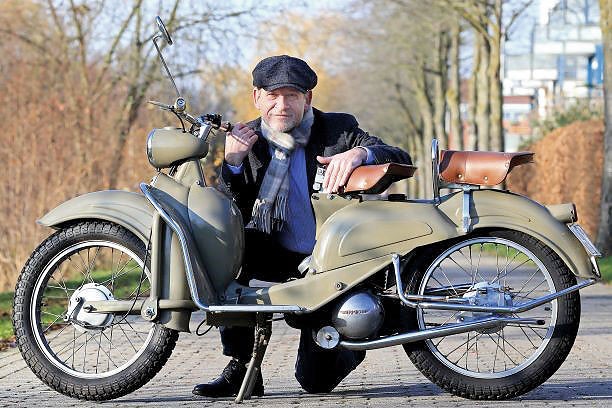 Hans Peter Schneider liebt Oldtimer Hans Peter Schneider liebt Oldtimer