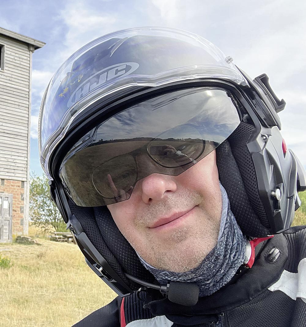 HJC i100 integrierte Sonnenblende