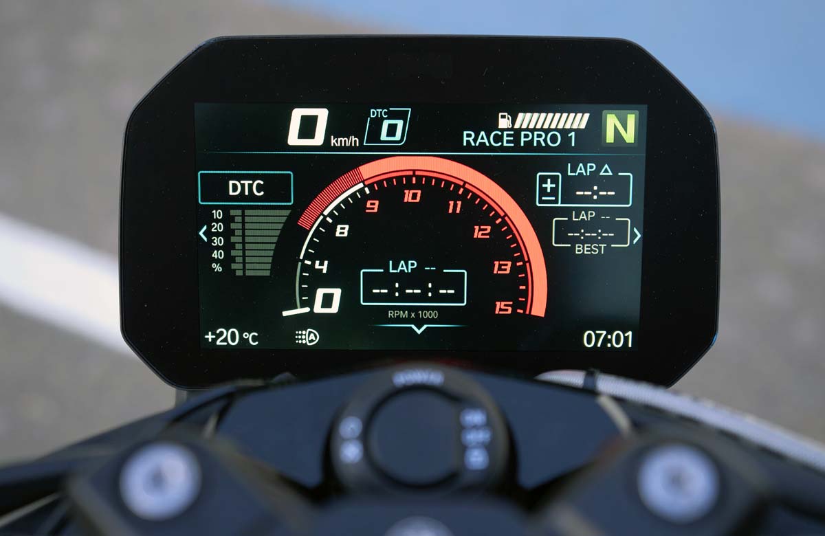 TFT Display mit umfangreichen Funktionen