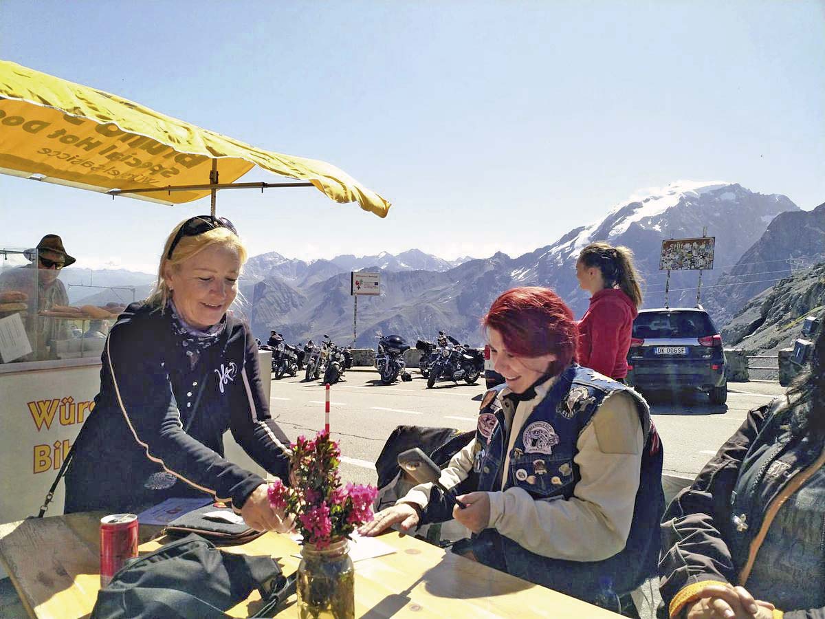 Chillen auf der Passhöhe