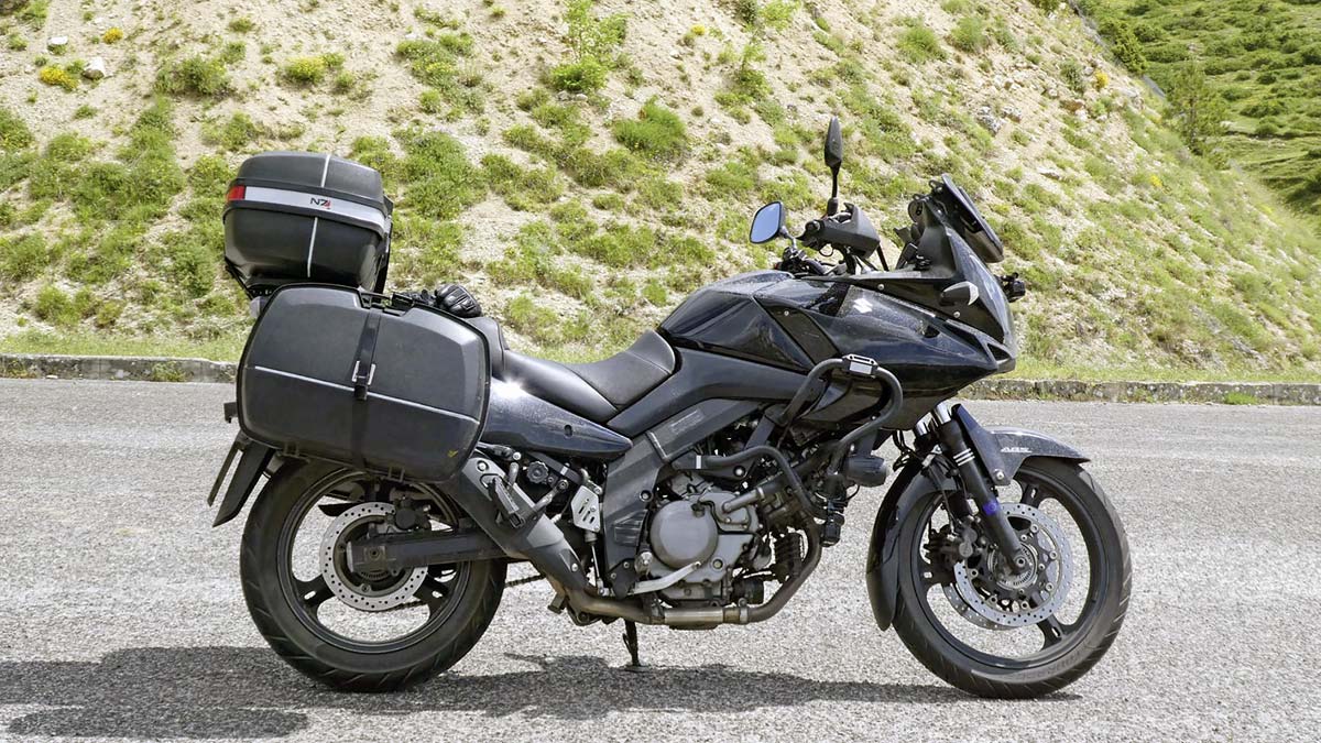 Im vollen Reise-Ornat: die Barocca - aka Suzuki DL 650 V-Strom Im vollen Reise-Ornat: die Barocca - aka Suzuki DL 650 V-Strom