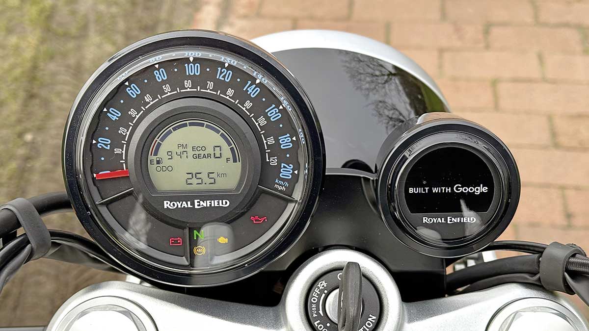 Digital - analoges Cockpit