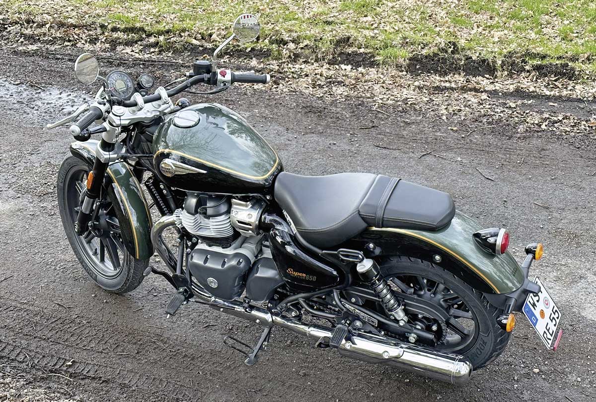 Auch in Norddeutschland macht die Royal Enfield Super Meteor 650 viel Spaß