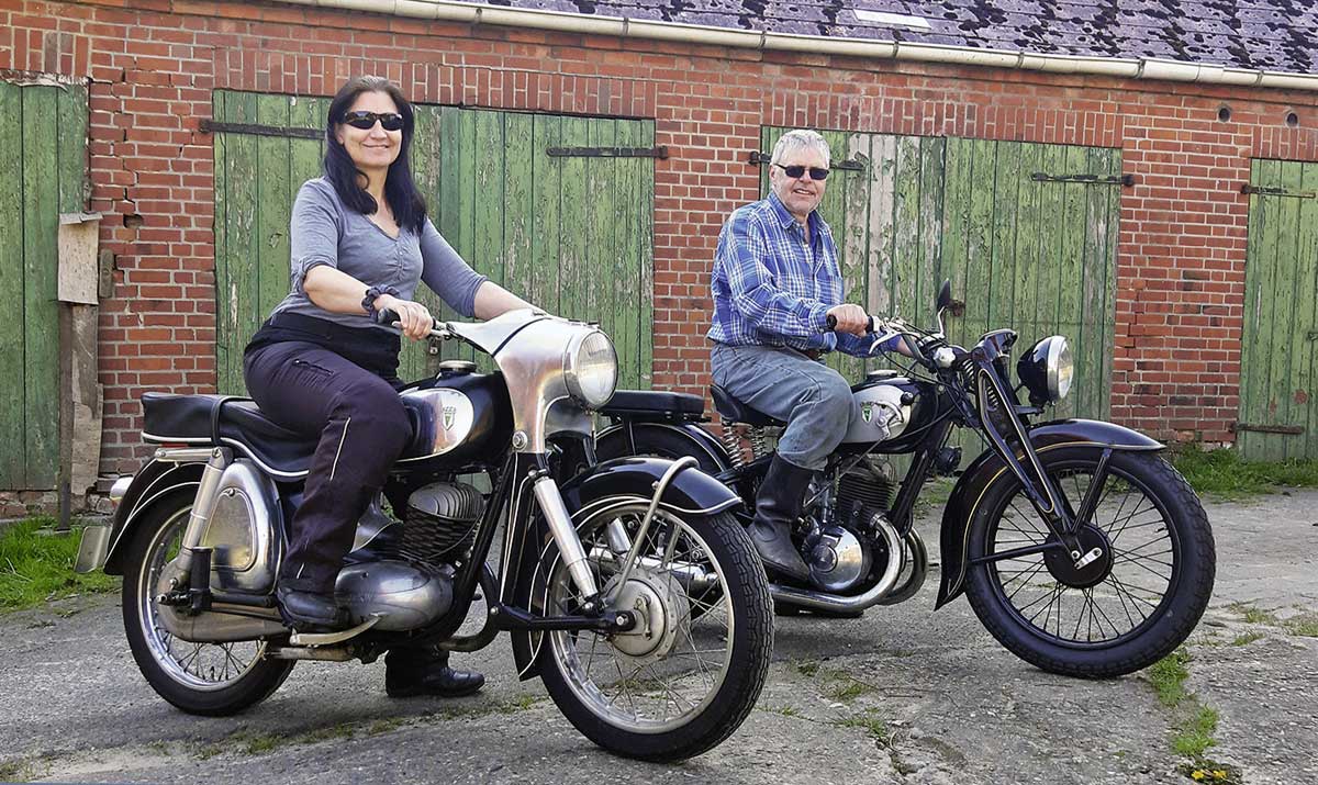 Links DKW RT 175 VS Bj. 1957, rechts DKW SB 350 Bj. 1937